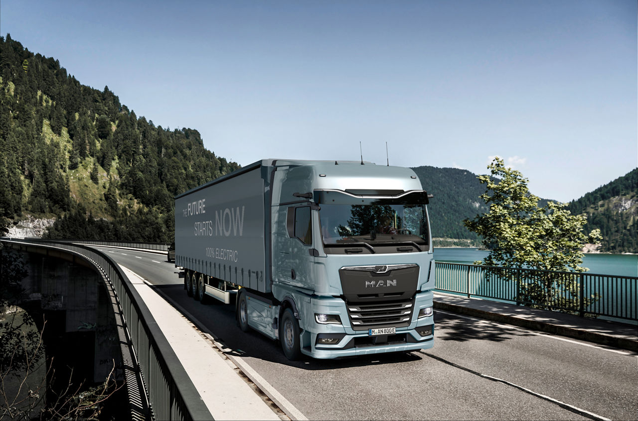 MAN TGX series shows shows new interieur and operating concept..DE:.Die MAN TGX-Baureihe zeigt einen neuen Innenraum und Bedienkonzept..UK:.MAN TGX series shows shows new interieur and operating concept...Outdoor, TGX, TGX XXL, XXL, exterieur, man, onlocation, spanienOutdoor,  TGX,  XXL,  exterieur,  man,  onlocation,  spanien,  TGX XXL,  Road,  Trailer Truck,  Transportation,  Truck,  Vehicle, MAN TGX series shows shows new interieur and operating concept..DE:.Die MAN TGX-Baureihe zeigt einen neuen Innenraum und Bedienkonzept..UK:.MAN TGX series shows shows new interieur and operating concept..Outdoor, TGX, TGX XXL, XXL, exterieur, man, onlocation, spanien
