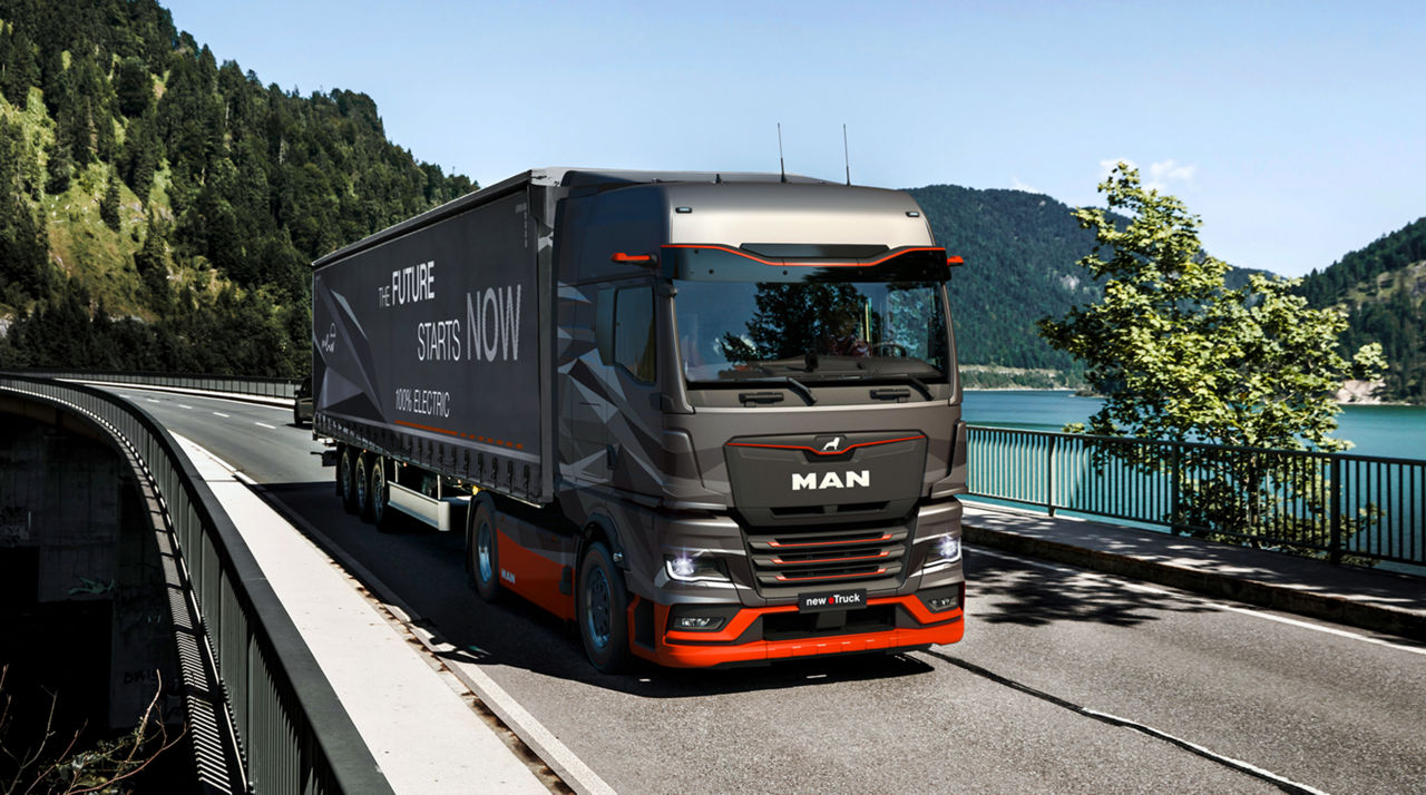 MAN TGX series shows shows new interieur and operating concept..DE:.Die MAN TGX-Baureihe zeigt einen neuen Innenraum und Bedienkonzept..UK:.MAN TGX series shows shows new interieur and operating concept..Outdoor, TGX, TGX XXL, XXL, exterieur, man, onlocation, spanien