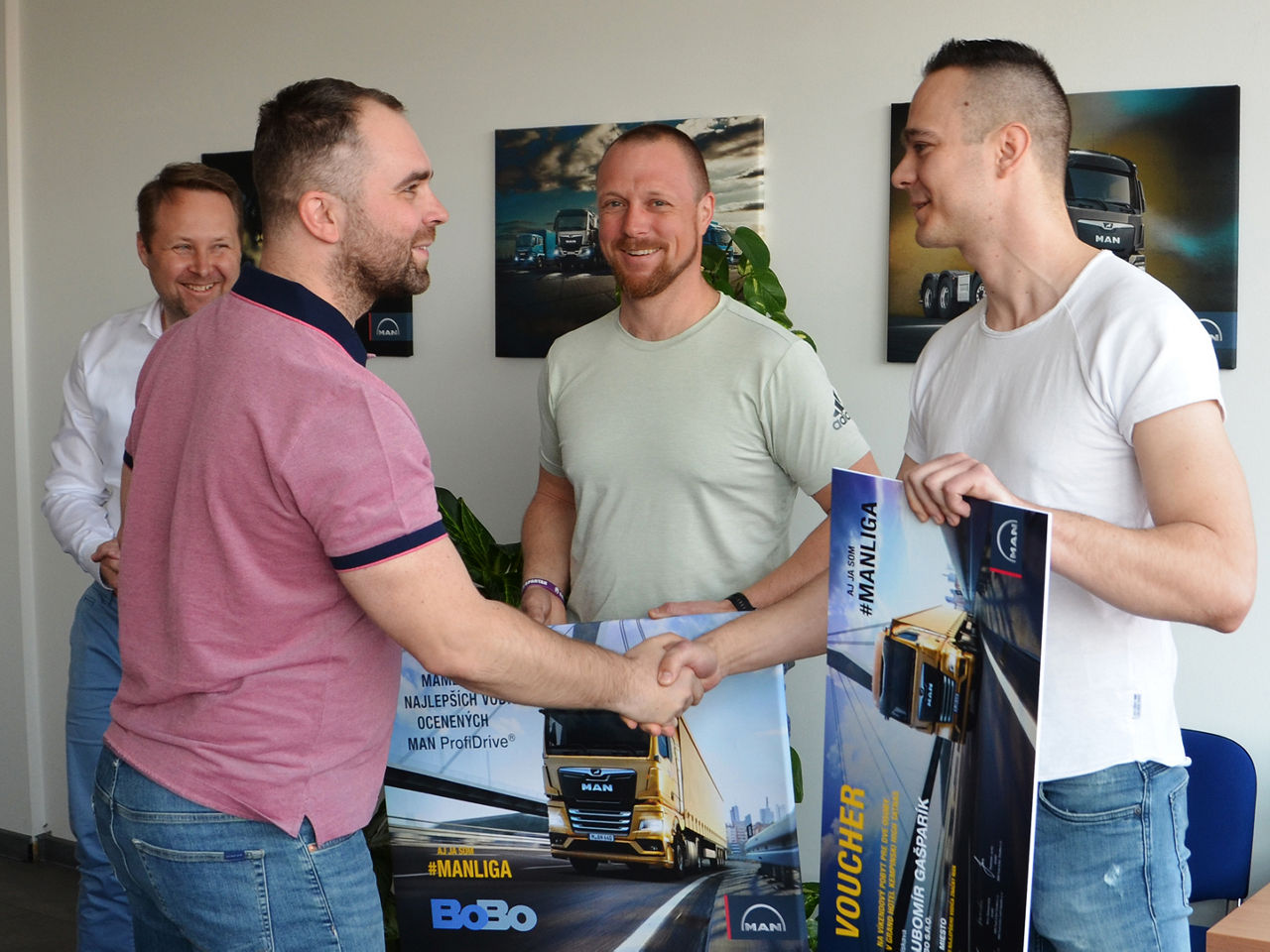 03-MAN-Liga-Ocenenie-vazov.jpg