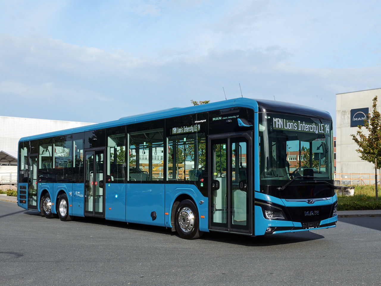 04-MAN-na-vstave-Busworld.jpg