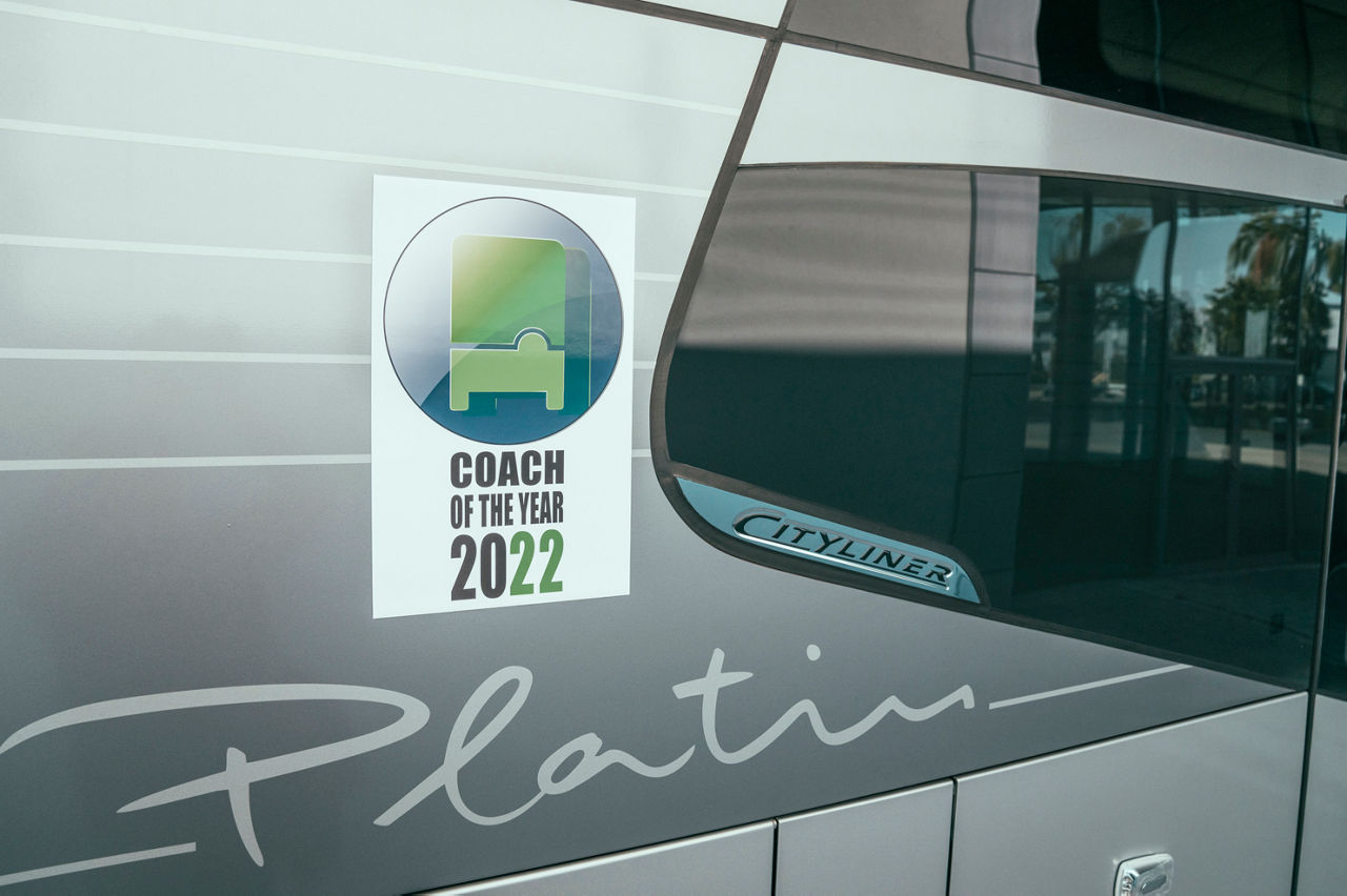 04-NEOPLAN-Cityliner-Coach-of-the-Year-2022.jpg