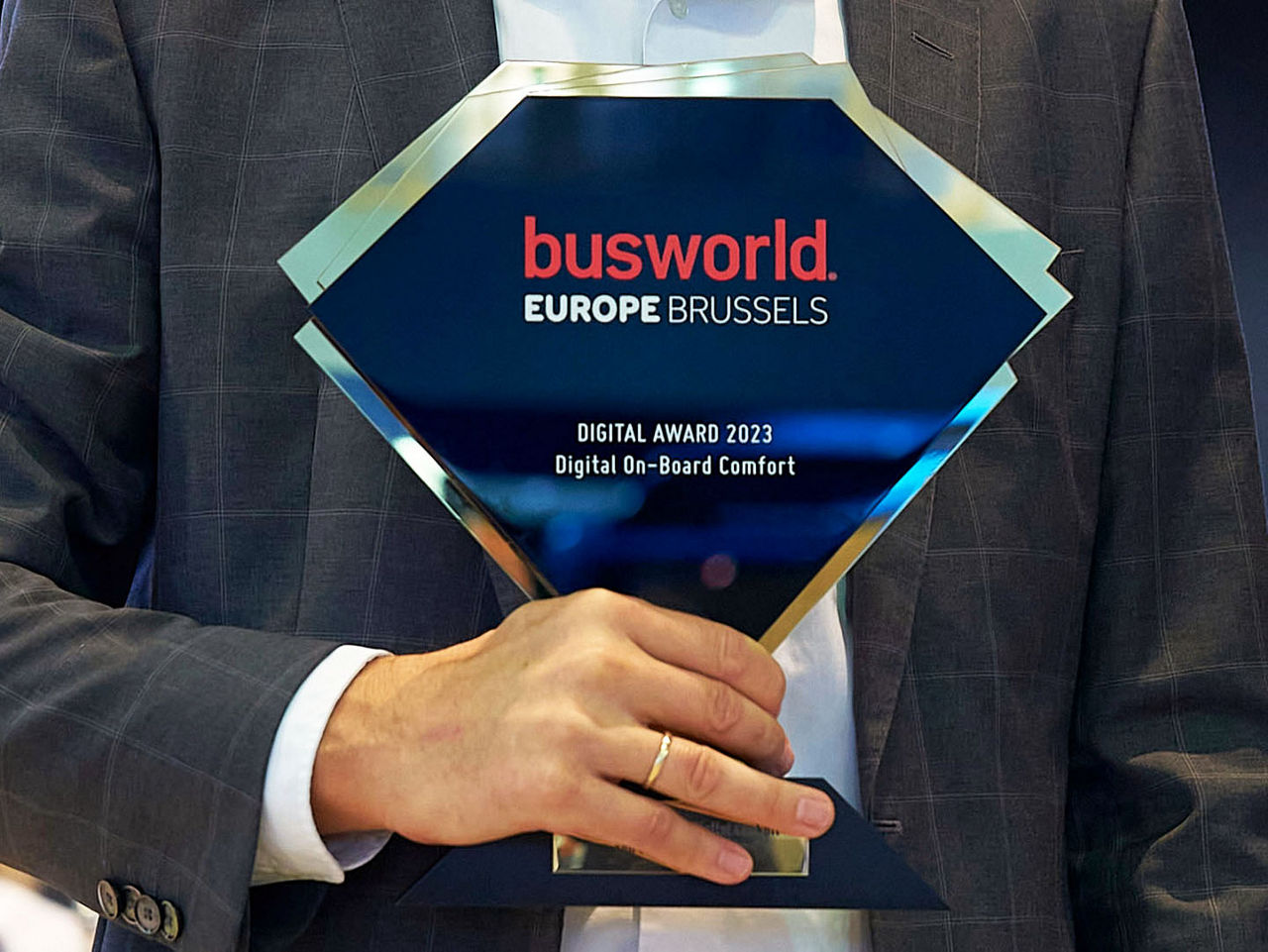 06-Busworld-Digital-Award.jpg
