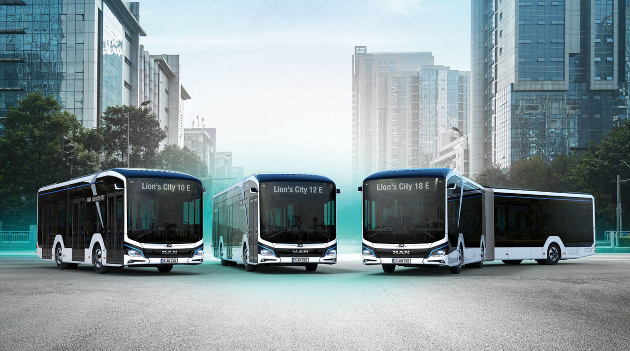 The expressway and the modern city skyline are in Chongqing, China.