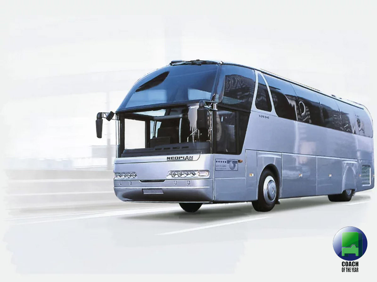 1020x765-HoF-NEOPLAN-2000-Starliner.jpg