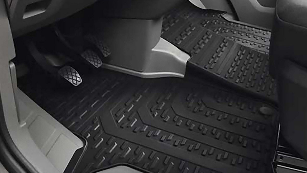 Floor mats TGE