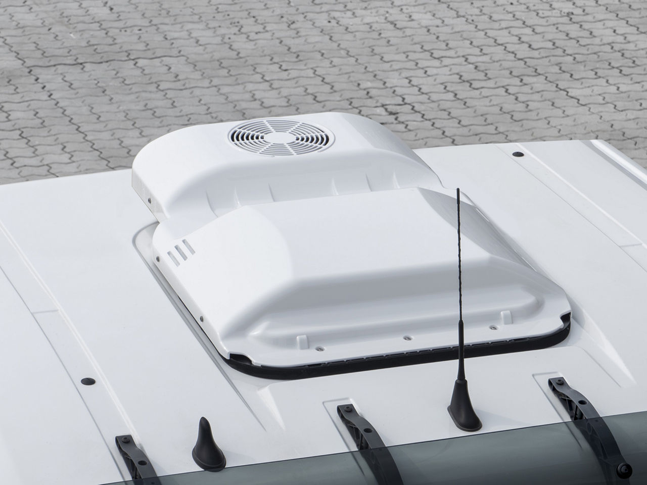 Cooltronic G2.5 auxiliary air-conditioning system