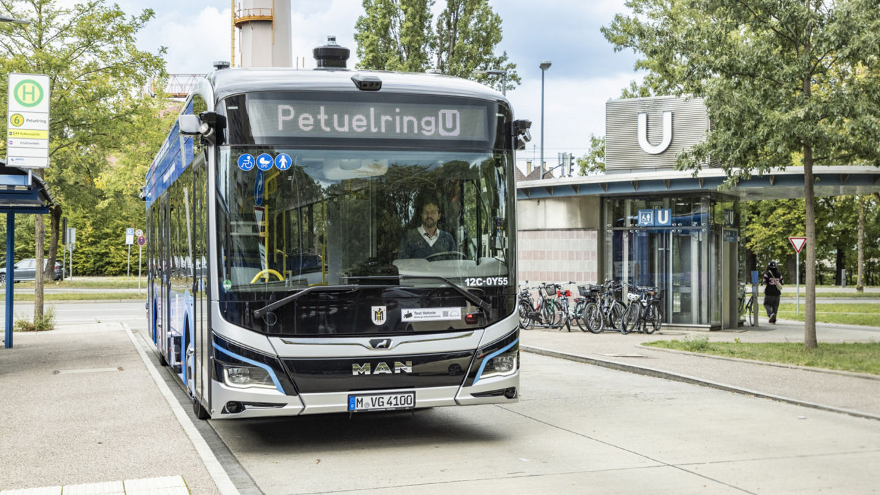 Trial Run for the Urban Transport of the Future 