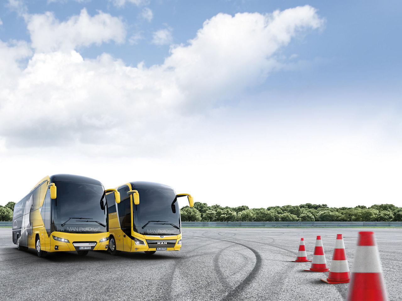 1944x1450-ProfiDrive-Bus.jpg