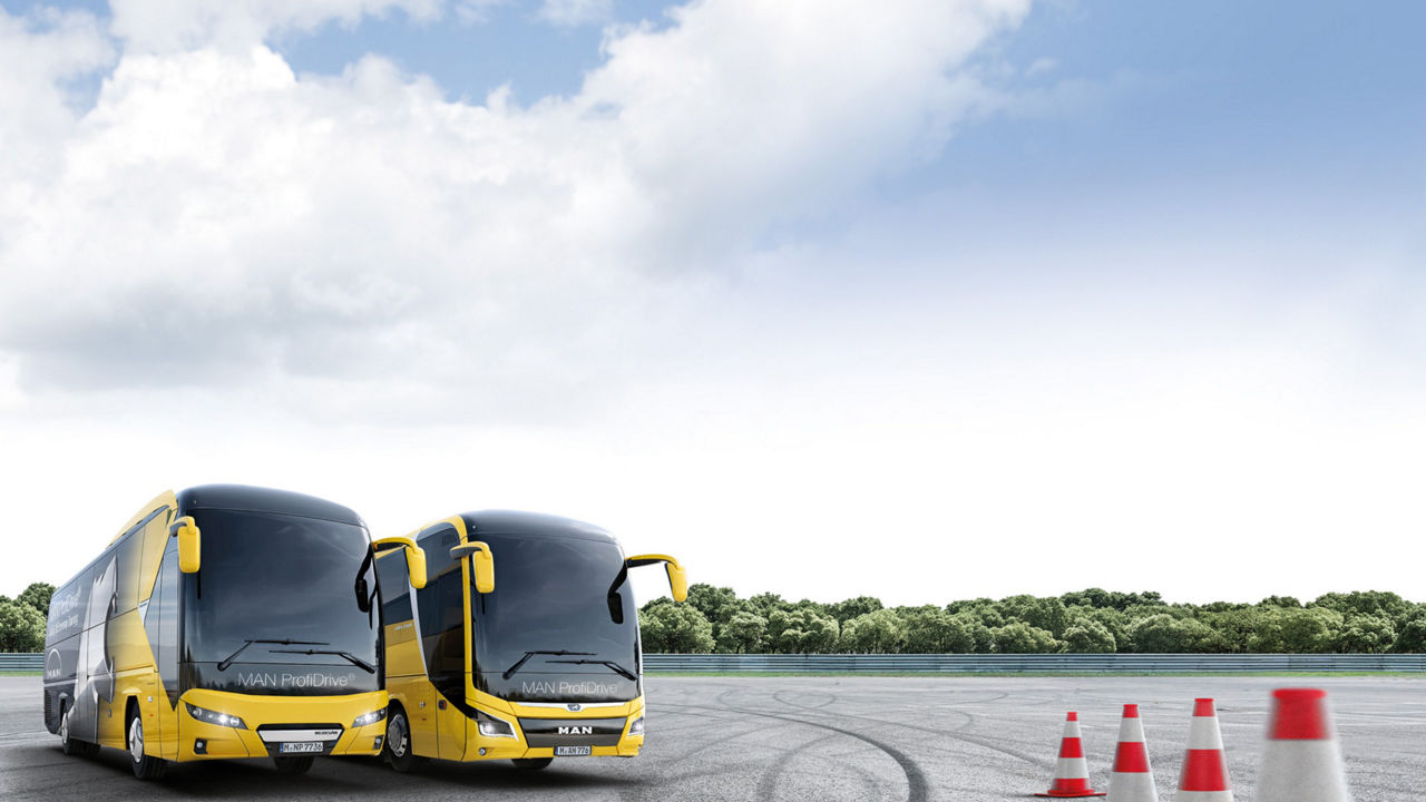 1944x1450-ProfiDrive-Bus-width-2400-height-1350.jpg