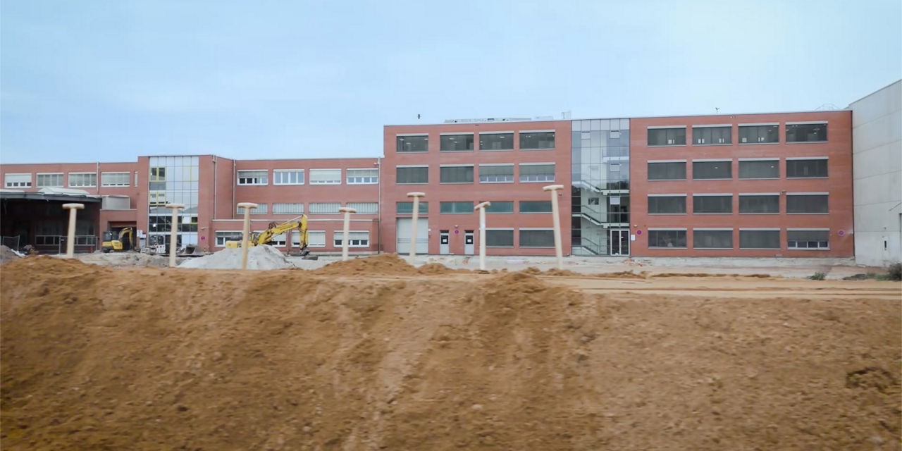 Spatenstich für die neue Großserienproduktionshalle für Batterie-Packs bei MAN in Nürnberg