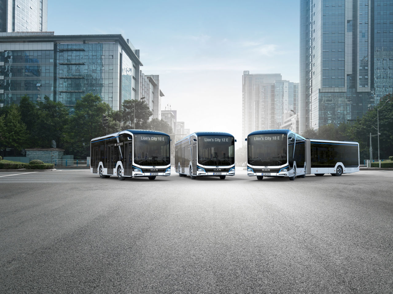 The three all-electric city buses of the MAN Lion’s City E series