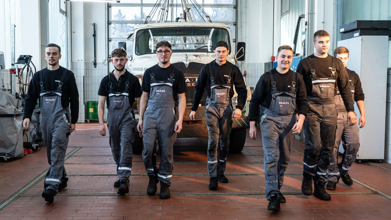 Thumbnail MAN 770 L1 KA Azubi Video