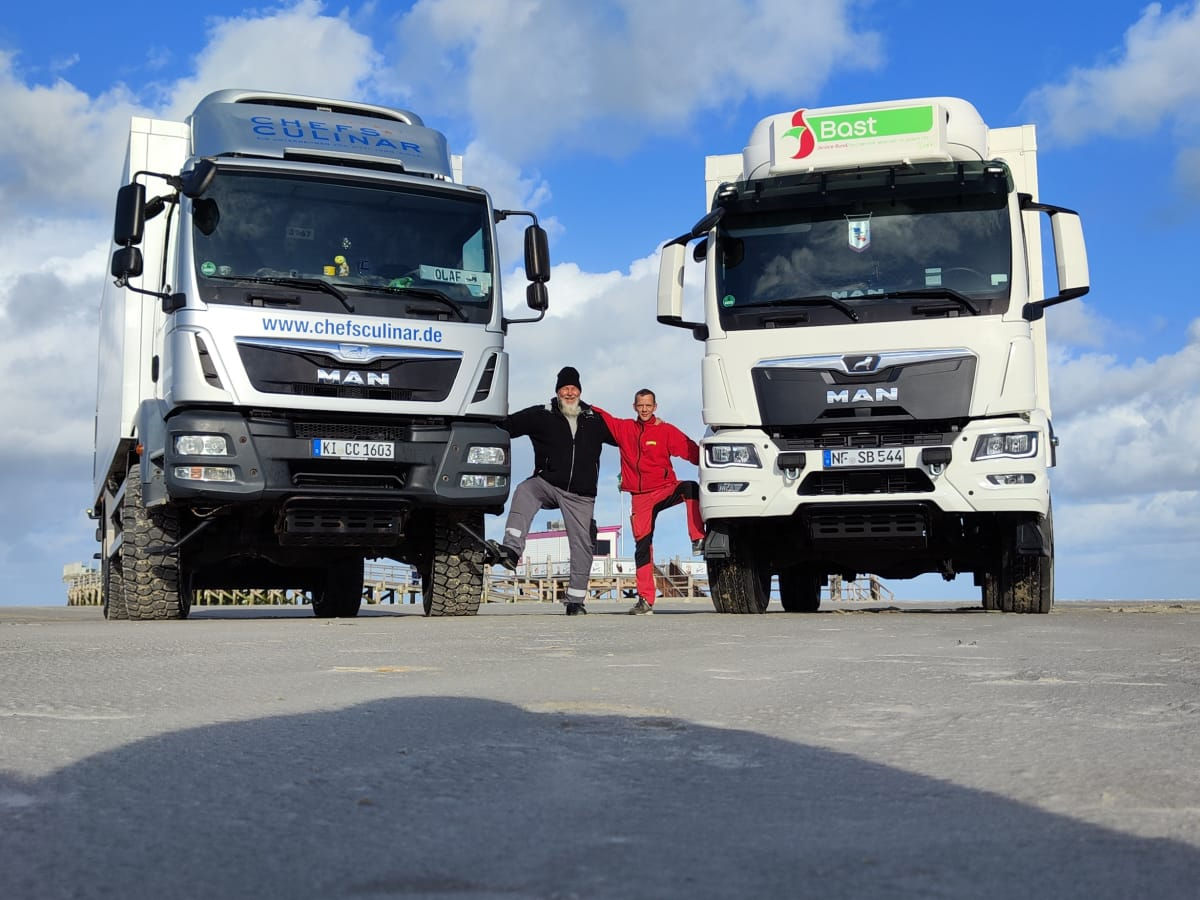 MAN TGM 13.250 mit Allradfahrgestell und Fahrer Alexander Bloch