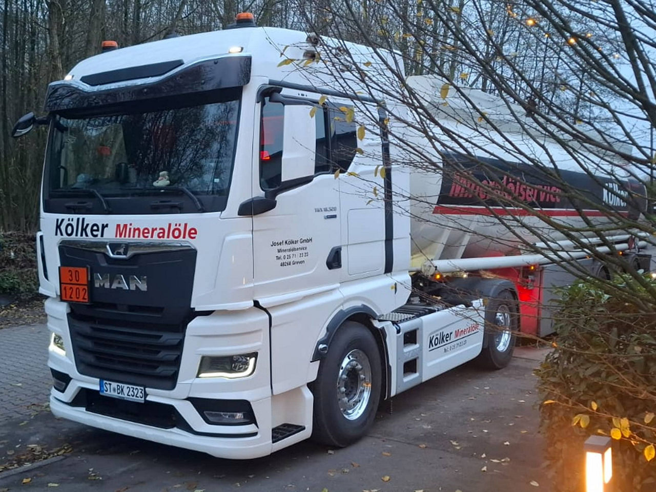 Weißer Lkw von Kloiber