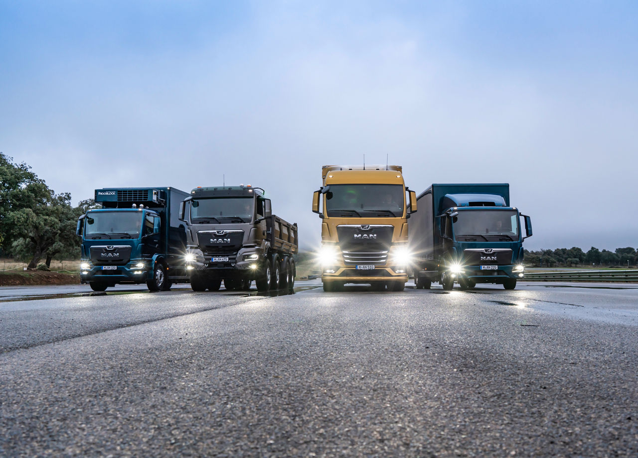 MAN presents the new generation of trucks in February 2020: TGL, TGS, TGX and TGM (from left). MAN präsentierte im Februar 2020 seine neue Lkw-Generation: TGL, TGS, TGX und TGM (von links)