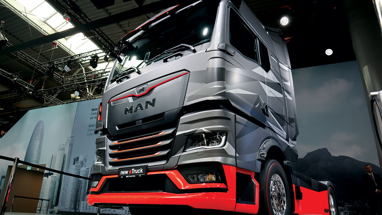 MAN-na-IAA-1536x864.jpg