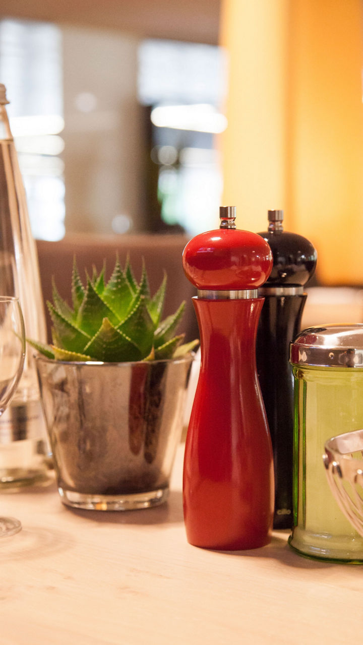 Gemütliches Ambiente mit Ausblick im MAN Restaurant