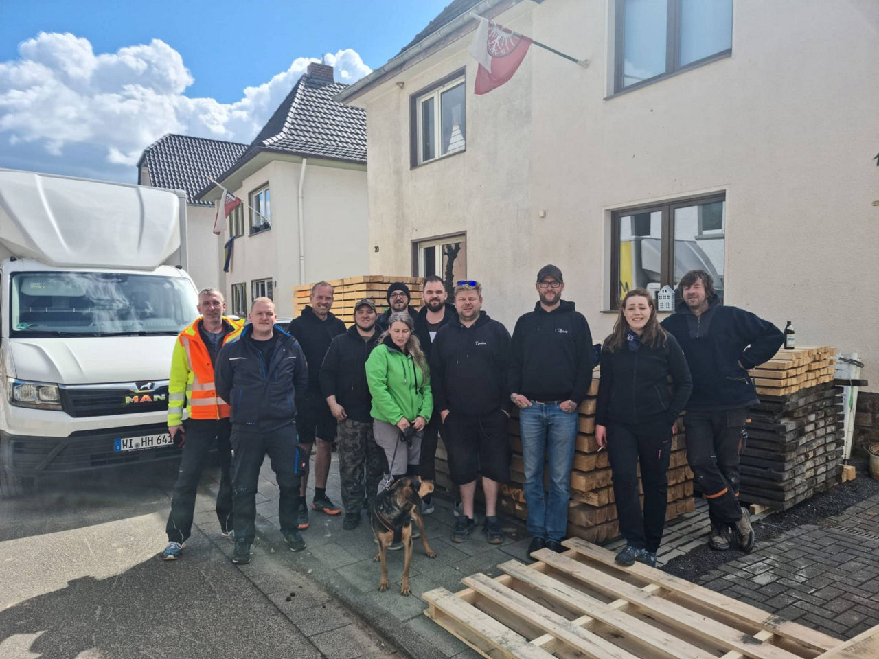 Weißer Lkw von Kloiber