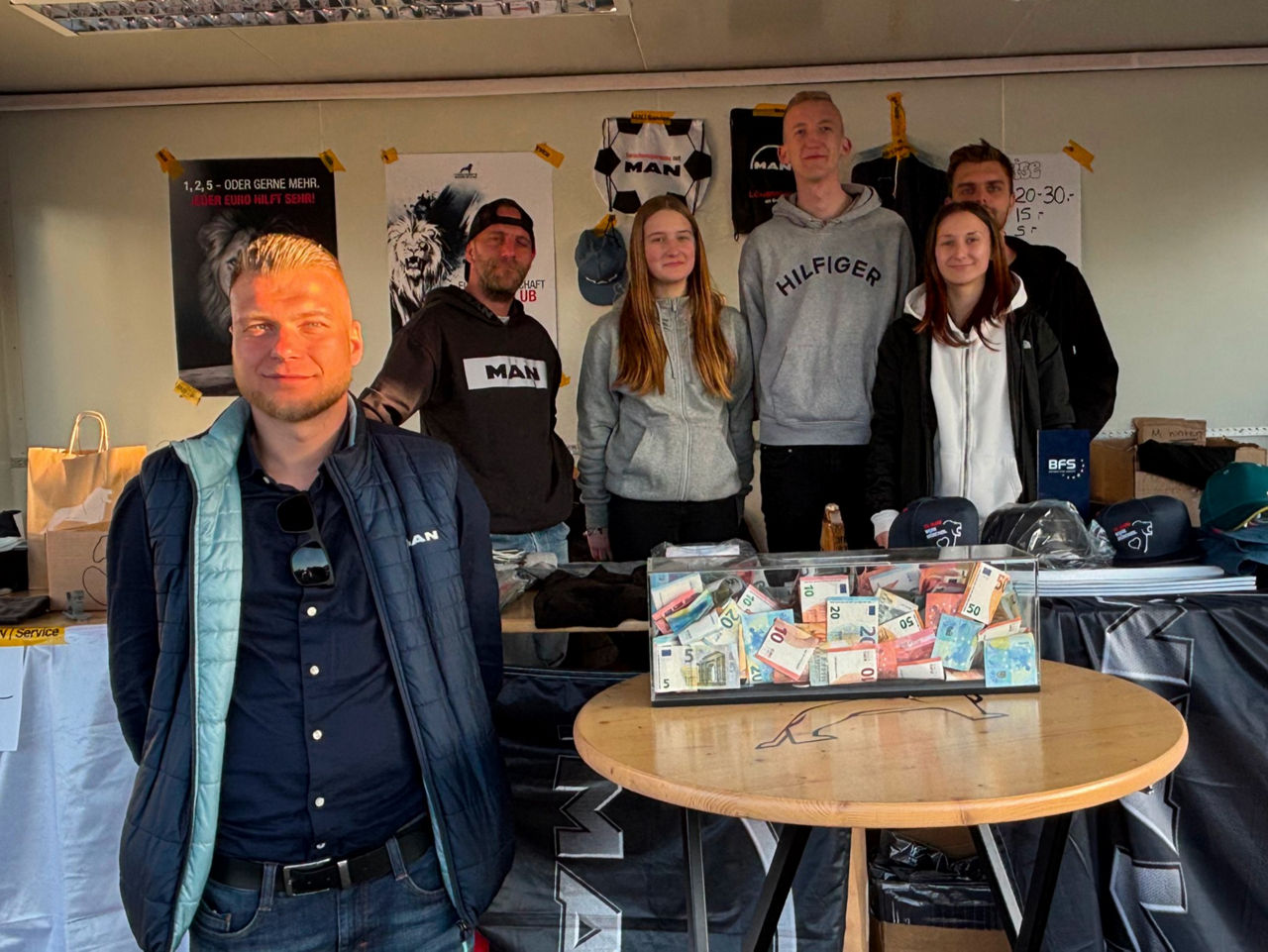 Starker Einsatz vom MAN Team und Freude über so viele großartige Spenden