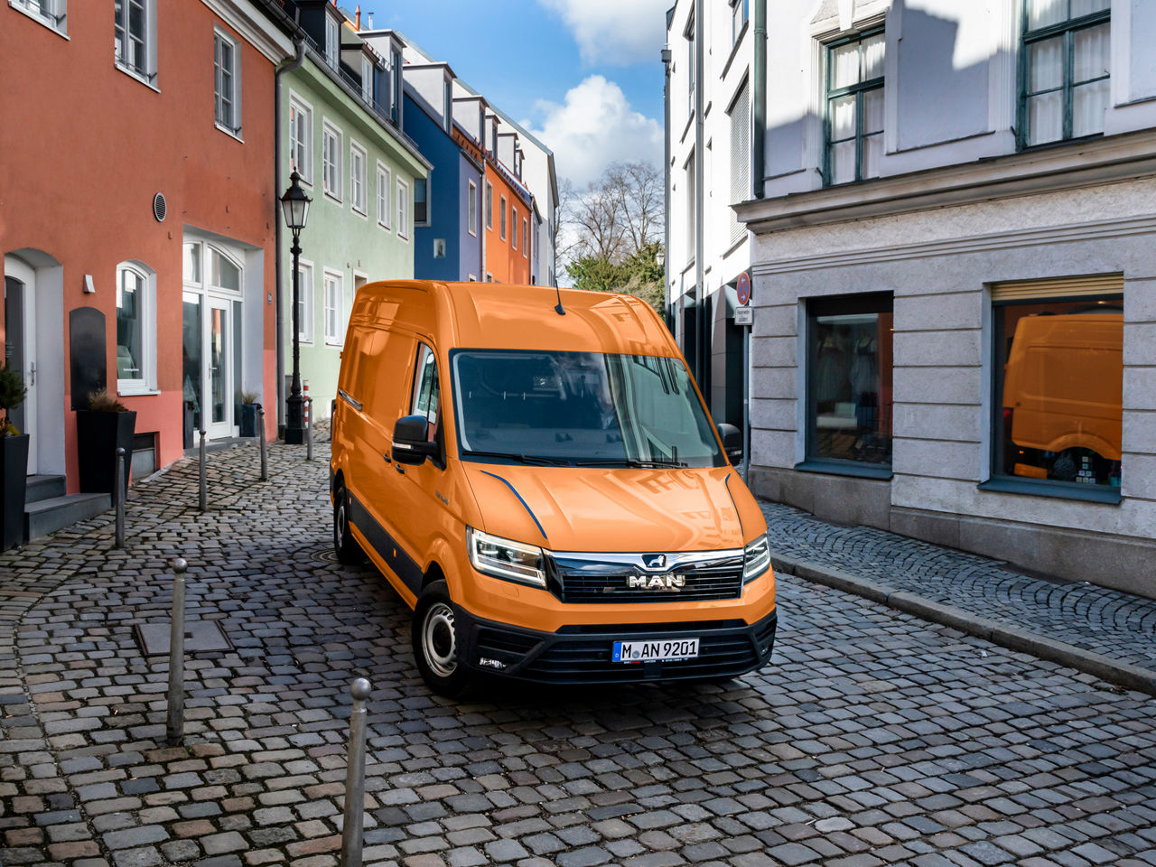 One third of the leasing rates free of charge