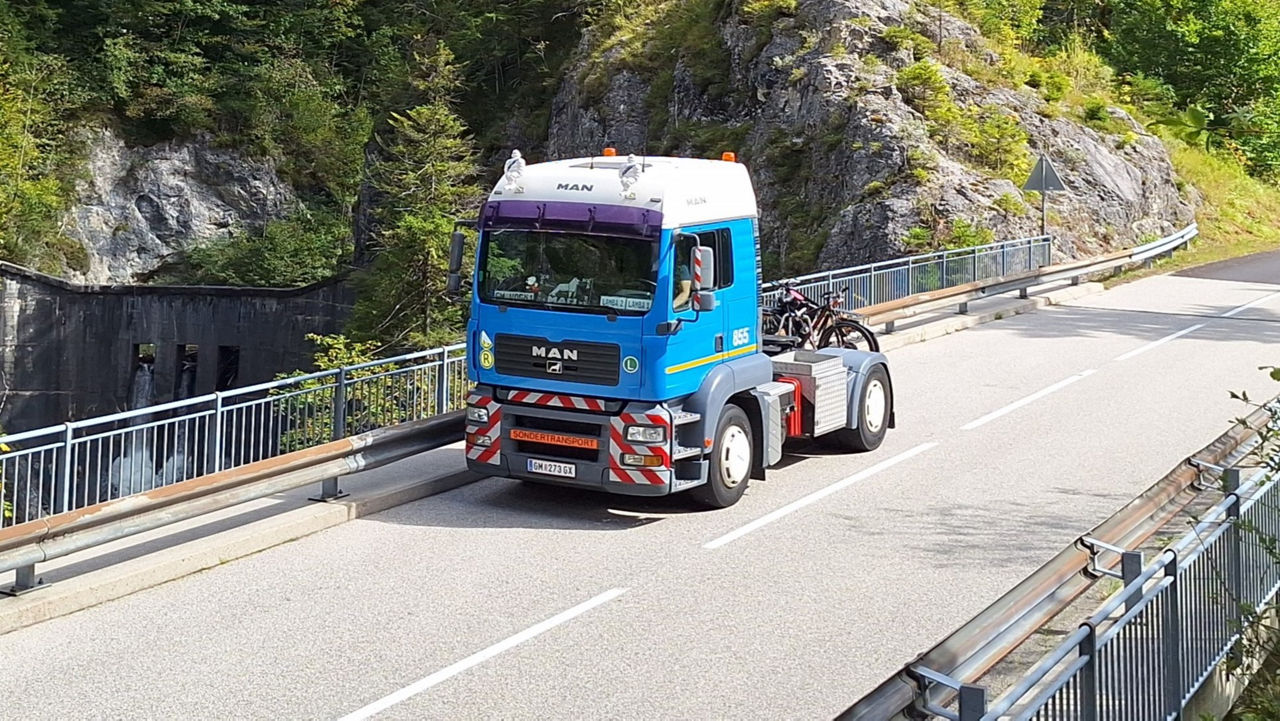 Ferdinand und sein MAN TGA