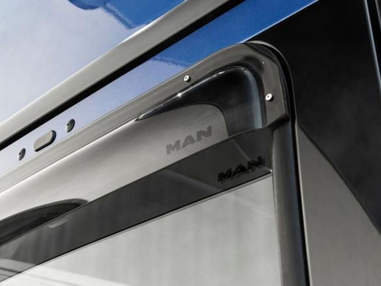 MAN ORIGINAL TÜR-WIND ABWEISER