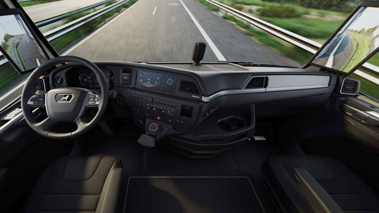 Our MAN GN driver’s cab convinces with its low tare weight, excellent superstructure capability and spacious on-board comfort.