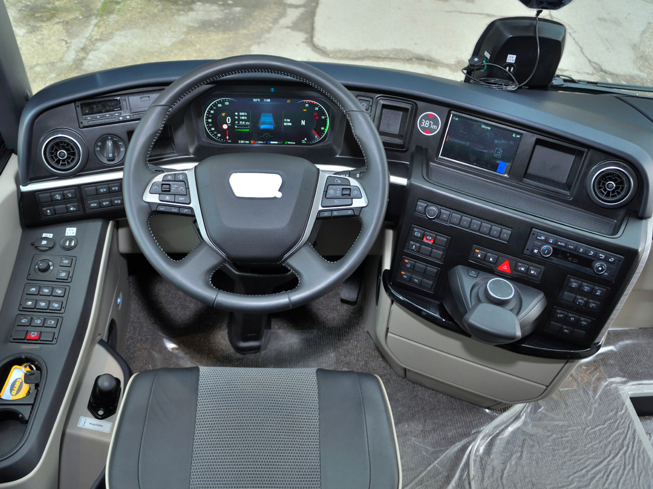 Neoplan busz pilótafülkéje
