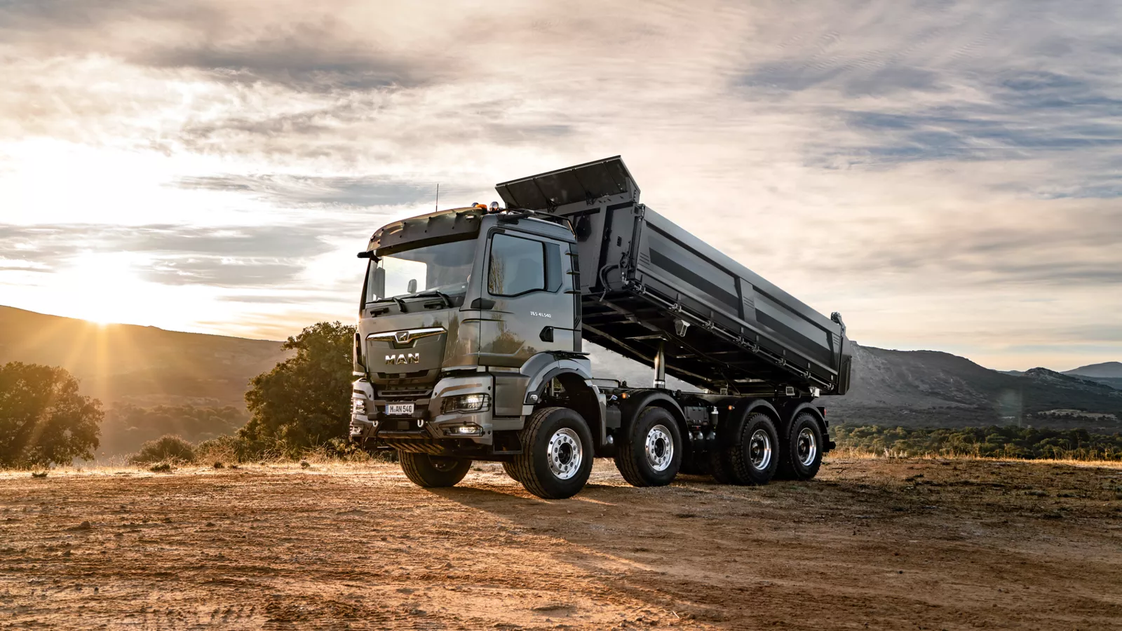 MAN TGS – Equipment