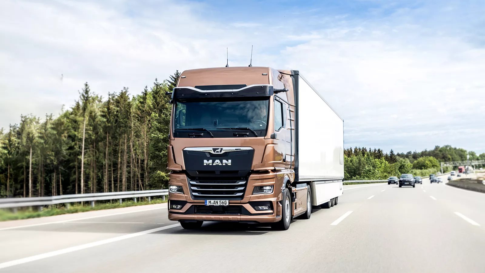 MAN TGX – Equipment
