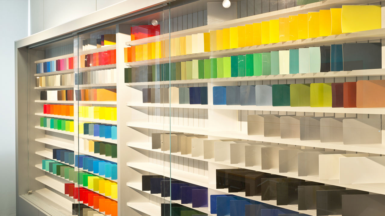 Große Auswahl an Lackfarben – egal ob unifarben, metallic oder Effektlack