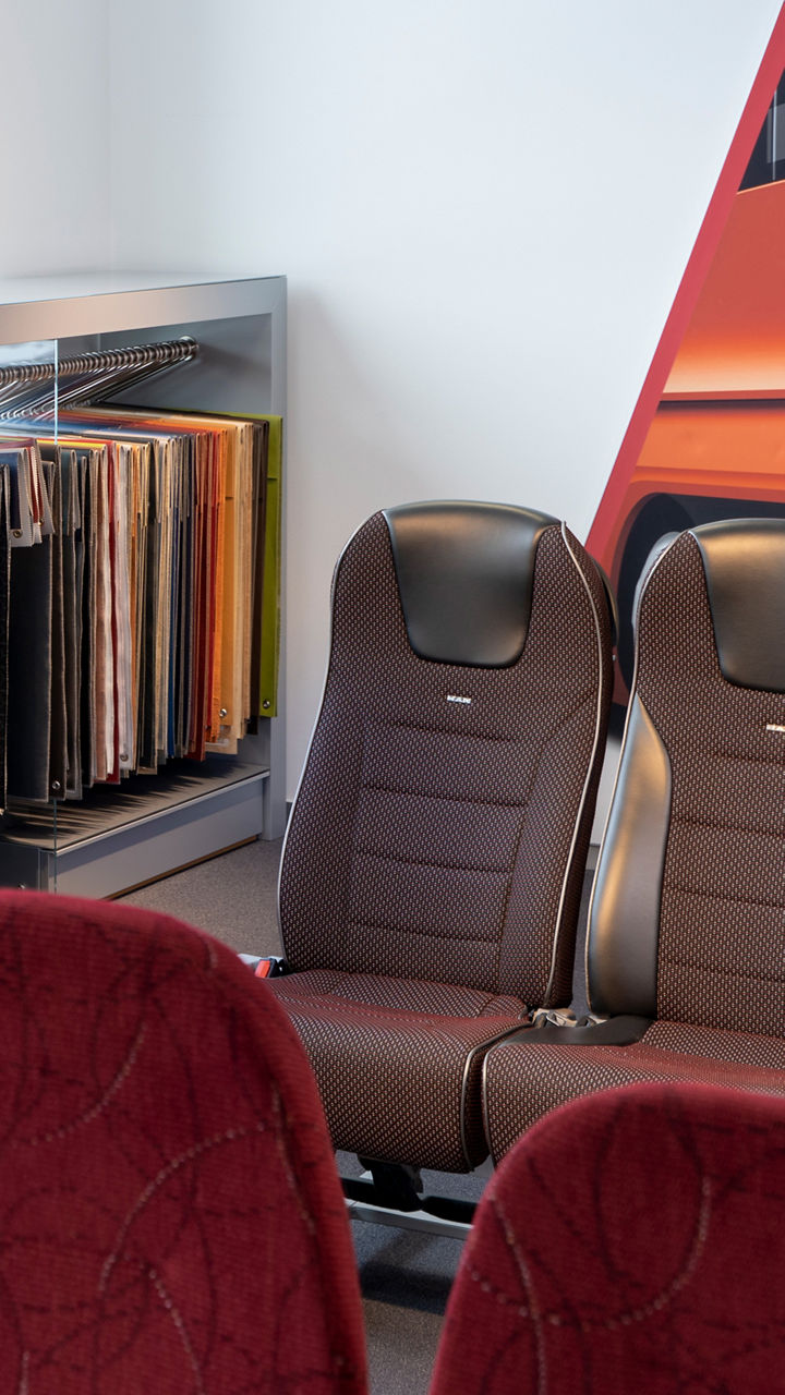 Material- und Farbvielfalt der MAN Polster- und Bezugstoffe