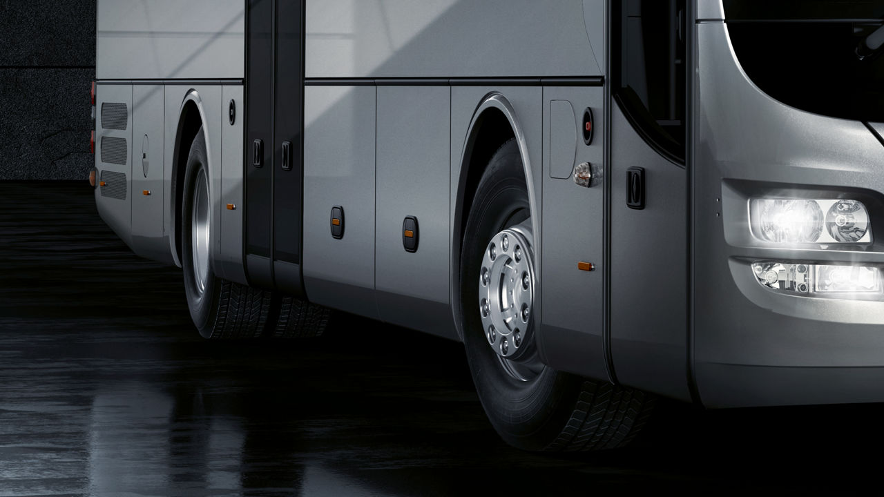 Thanks to its substantial wheel cutouts, the MAN Lion’s Intercity is perfect for demanding continuous operation