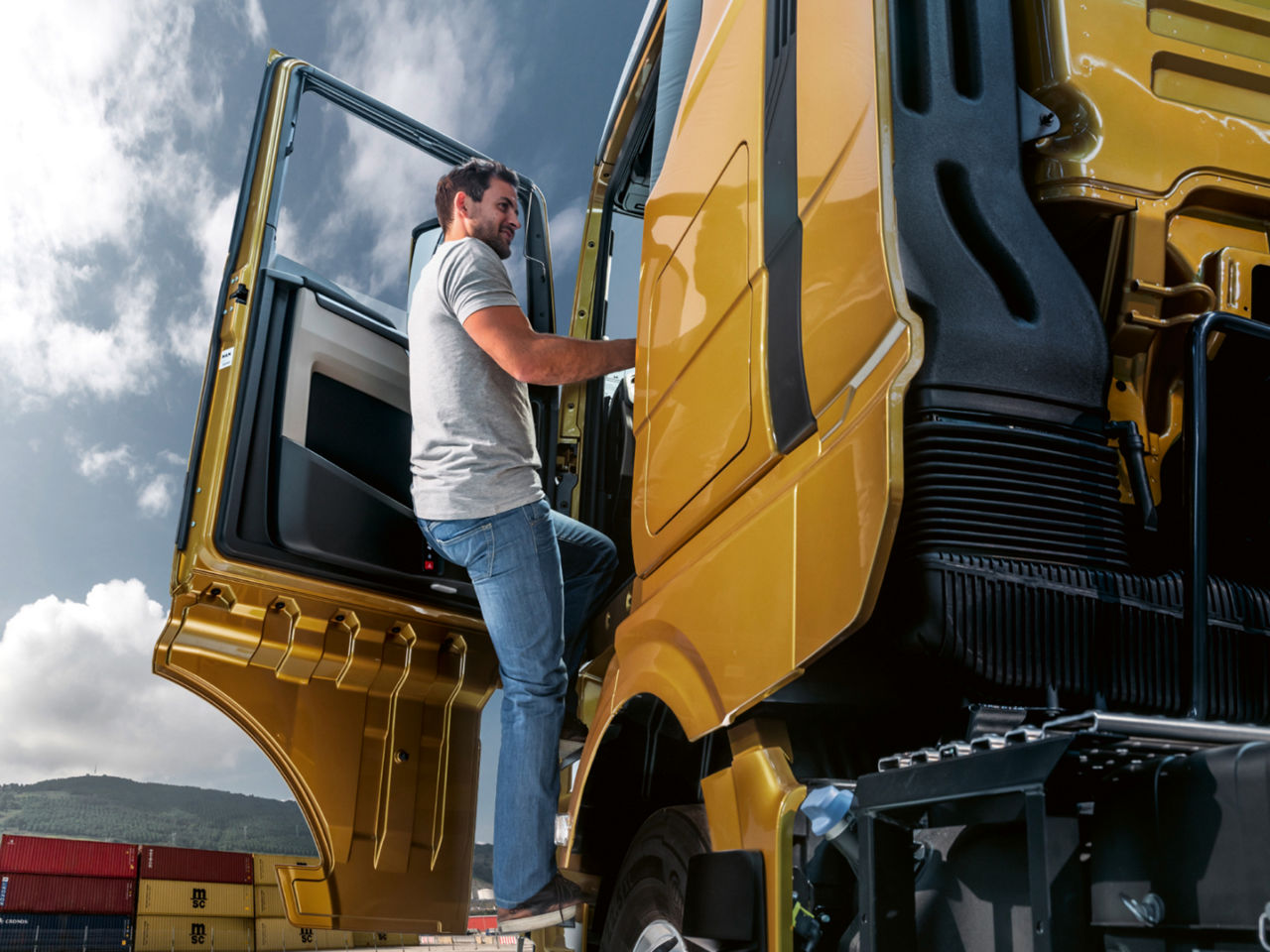 Live-Training im Lkw Fahrerhaus