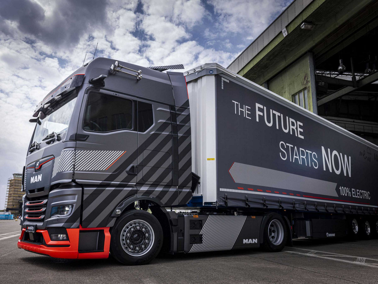 MAN eMobility Center