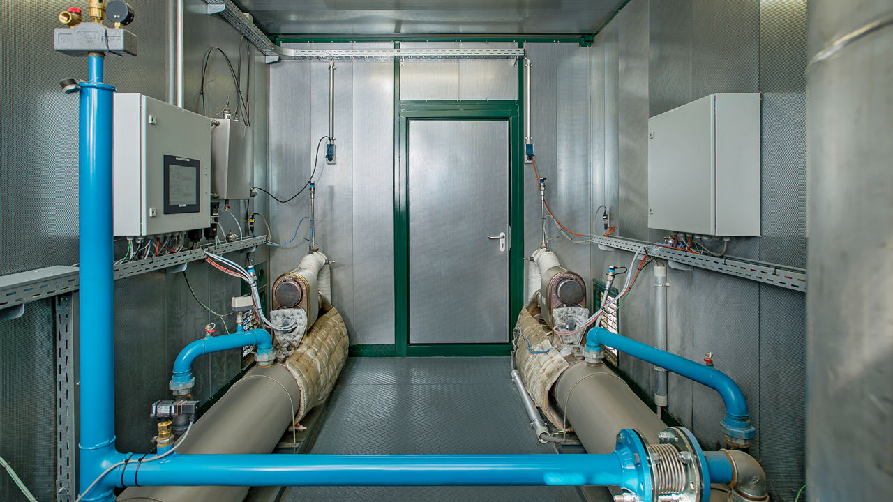 Naturally aspirated and turbo engines from MAN engines SCR catalytic converter