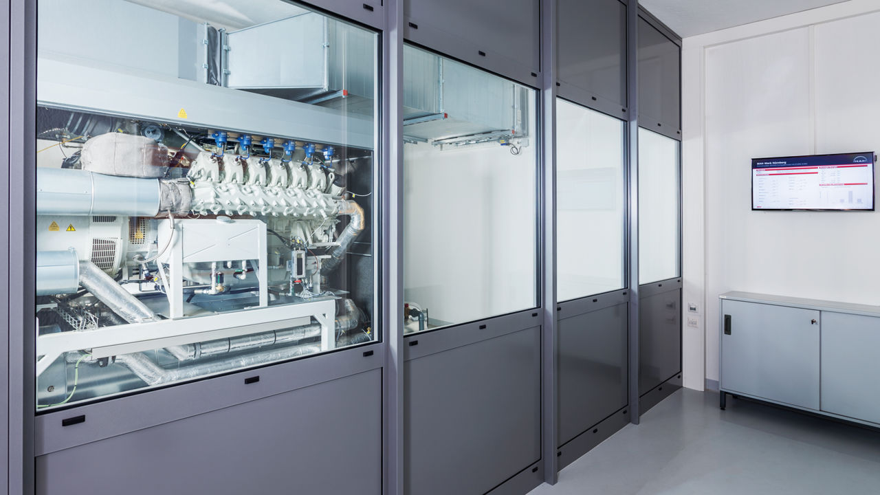 Naturally aspirated and turbo engines from MAN engines V12