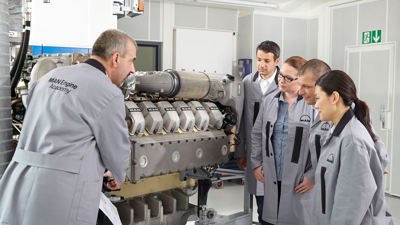 MAN Engine Academy Engine Trainings