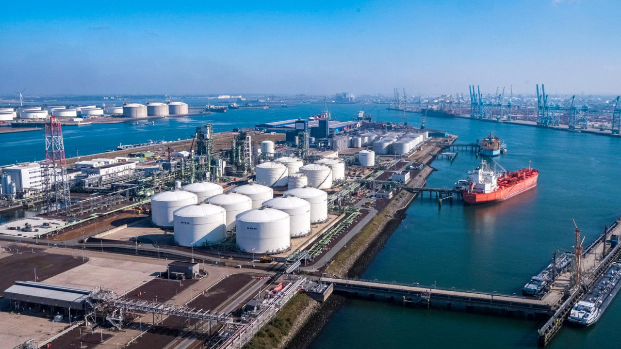 Neste refinery in Rotterdam