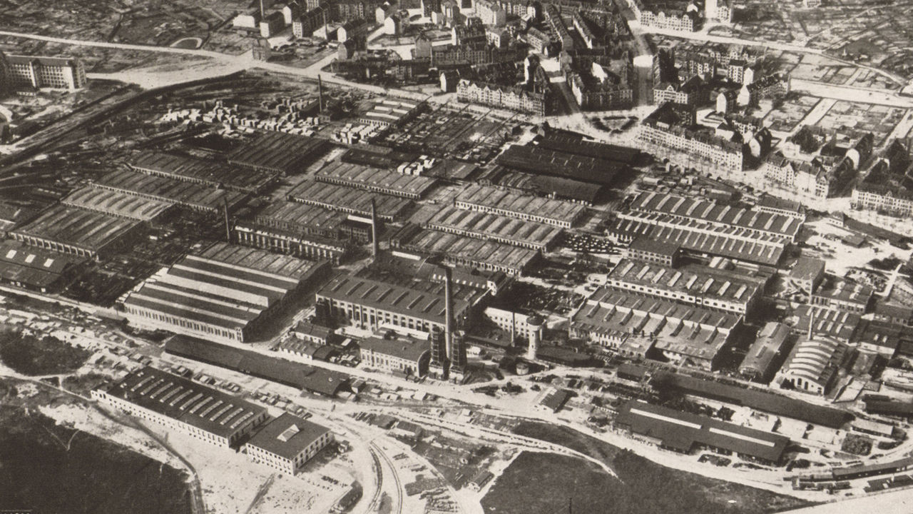 Aerial view: Nuremberg from above, 1920
