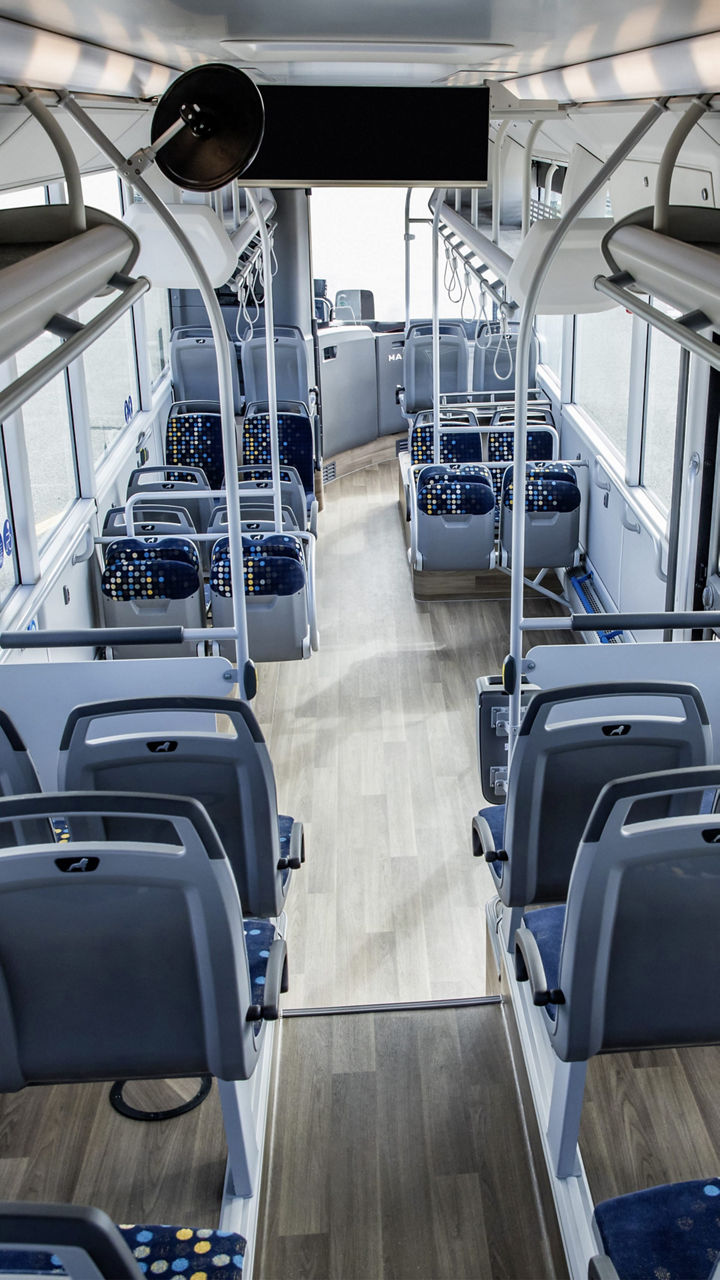 Die Niederflurbereich mit Podestfreiheit im MAN Intercity LE.