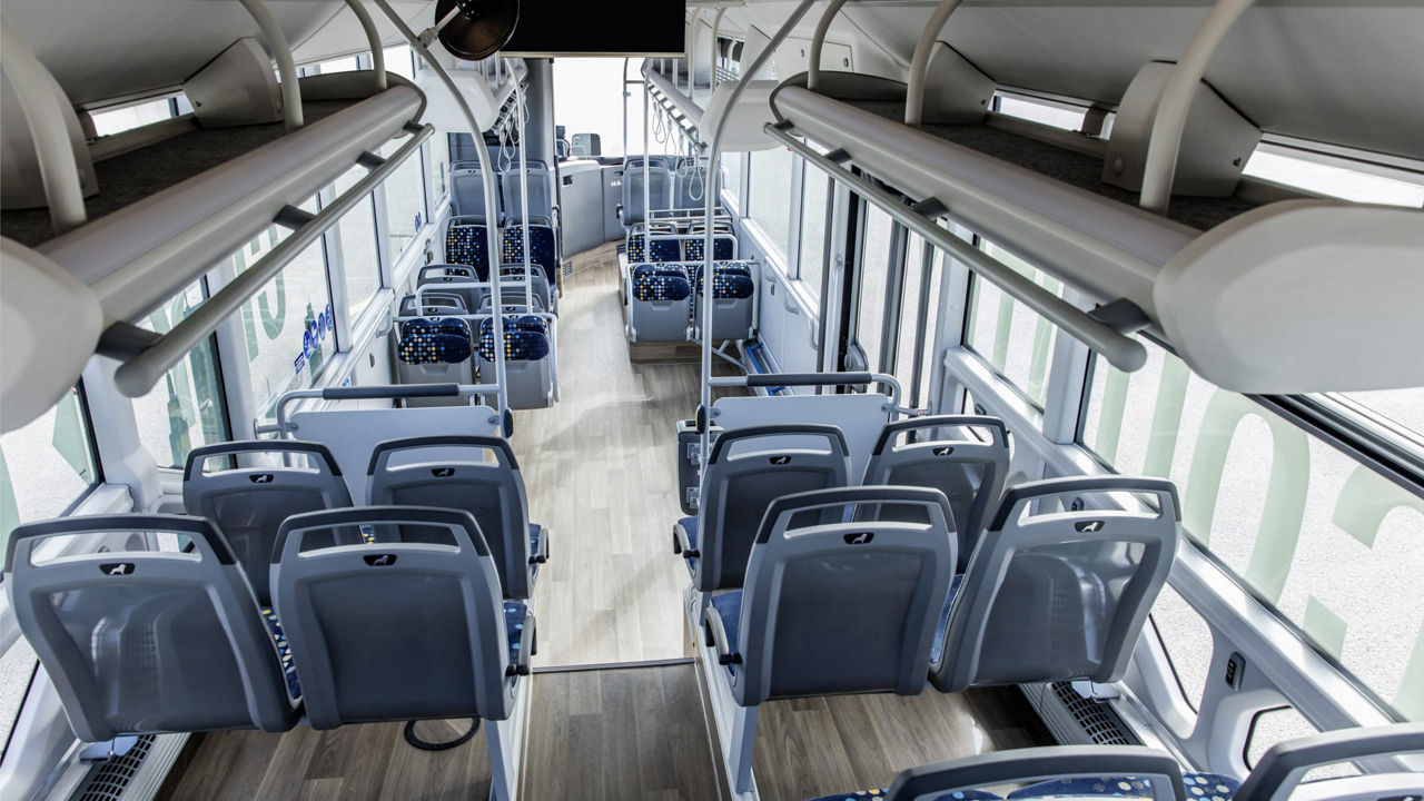 Die Niederflurbereich mit Podestfreiheit im MAN Intercity LE.