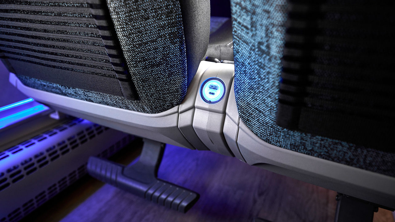 Konnektivität und schnelles Laden für alle Fahrgäste.