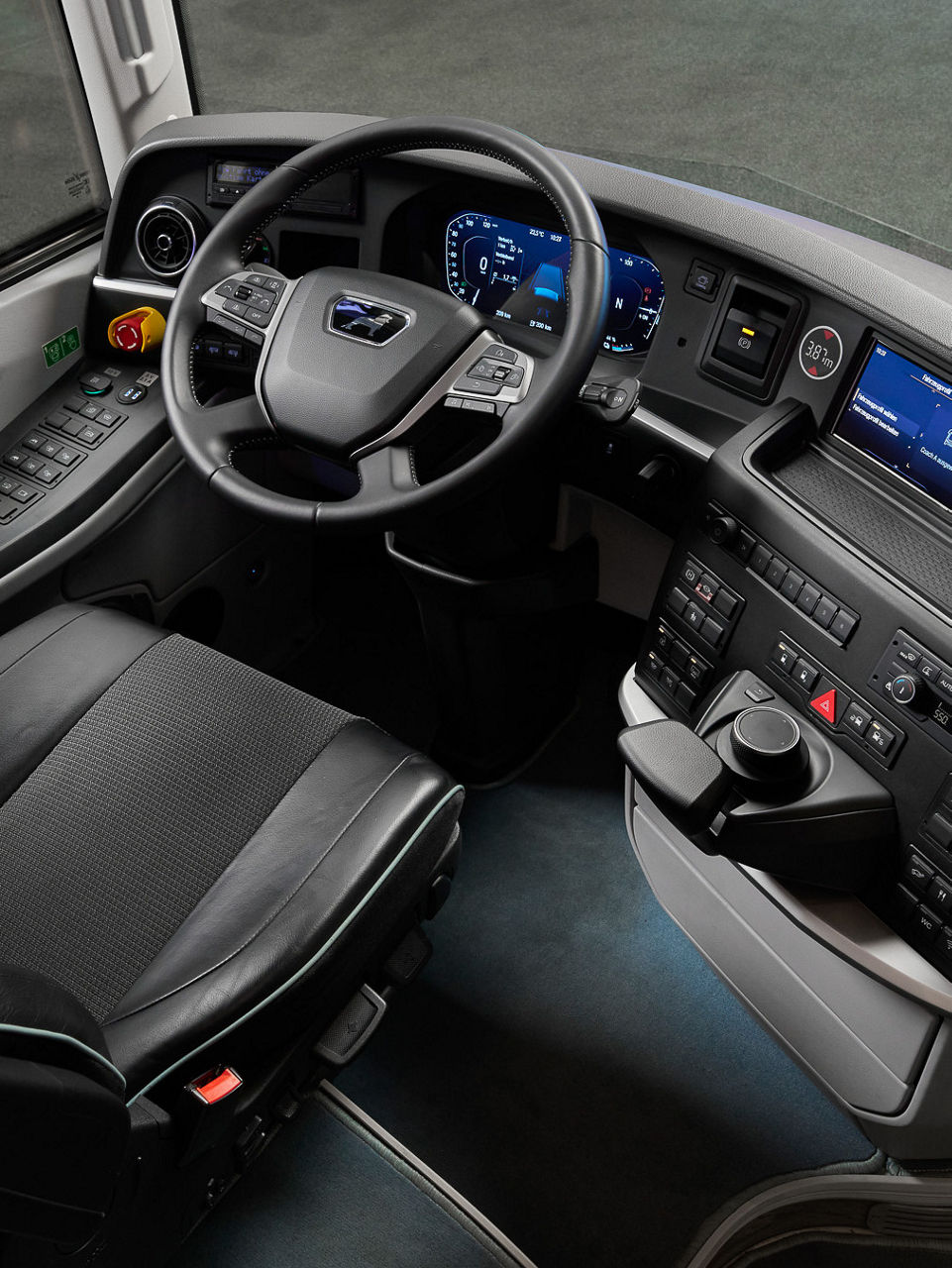 Perfekte Ergonomie und Übersicht für entspanntes Fahren.