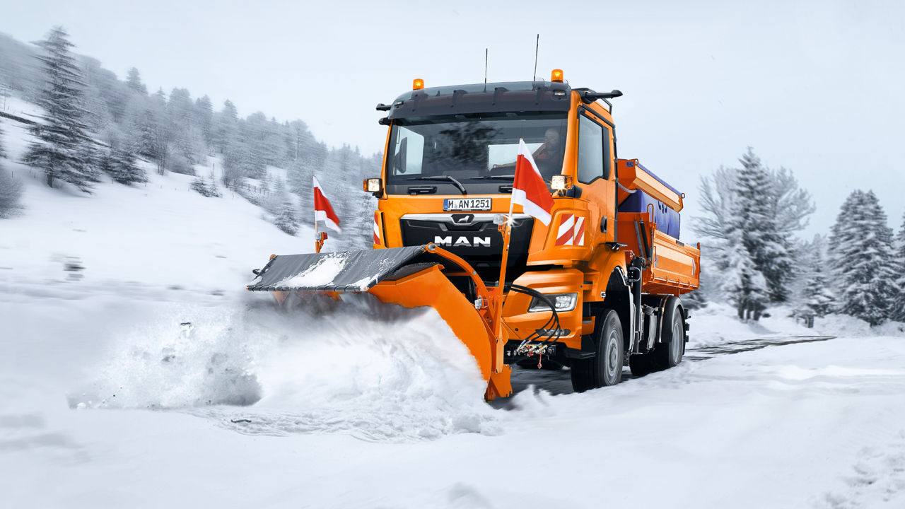 Kommunale køretøjer: MAN køretøj til vinterrydning