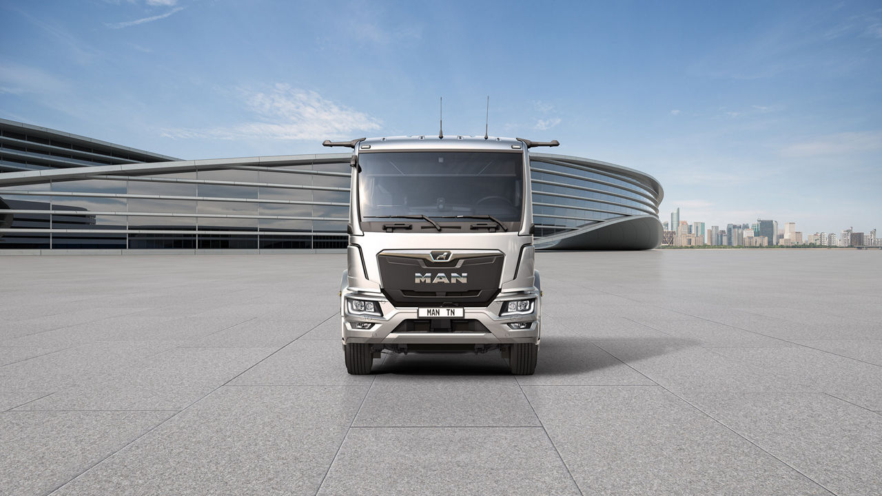 The weight-saving, compact design of our MAN TN cab ensures payload advantages. The comfortable bed with slatted frame offers highly relaxing comfort.
