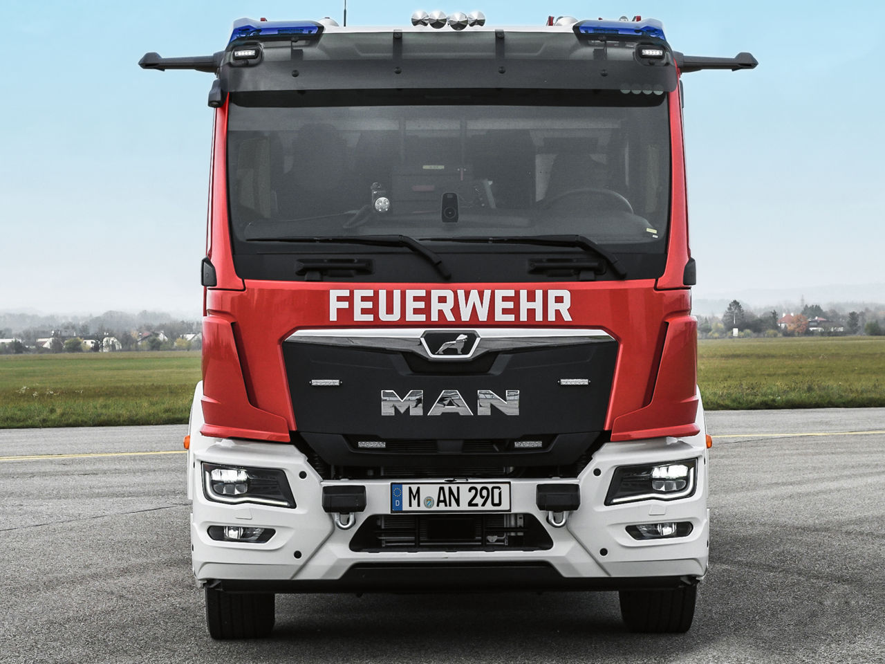 Den robuste front på MAN brandbilen.