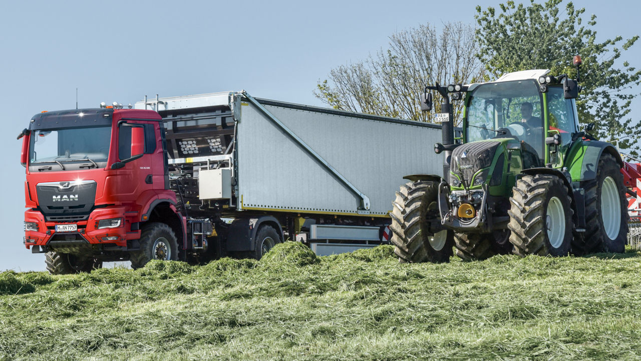Agricultural MAN semitrailer tractor