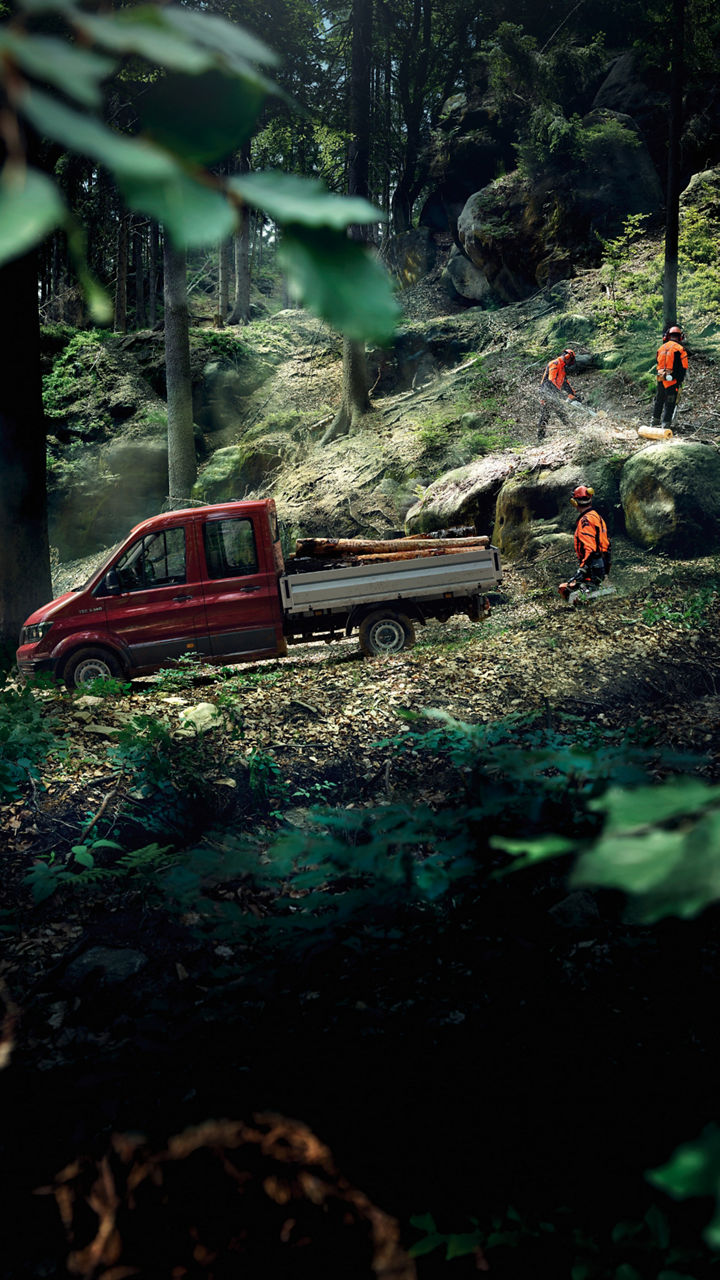 Metsäkuorma-autot: MAN TGE metsätalouskäytössä.