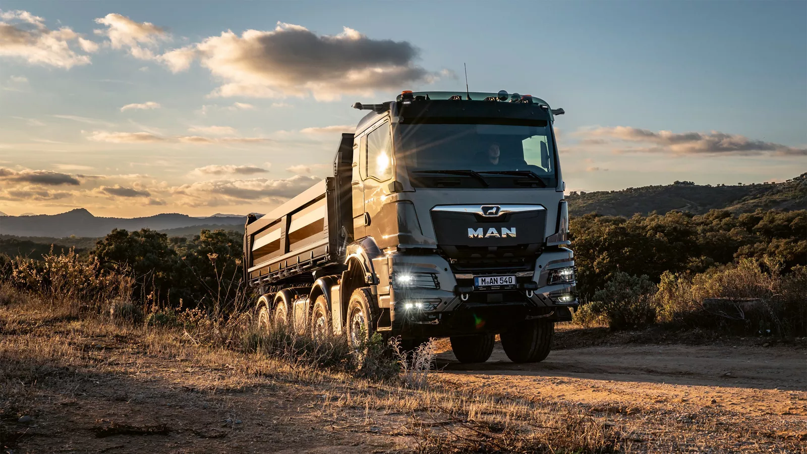 MAN Tipmatic Offroad levert meer trekkracht op het moment dat u die nodig hebt.